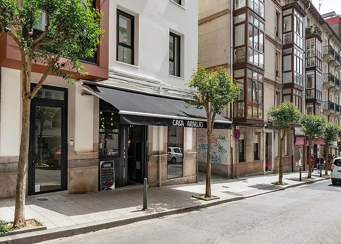 Alojamientos Turisticos Con Terraza En Santander Lapera